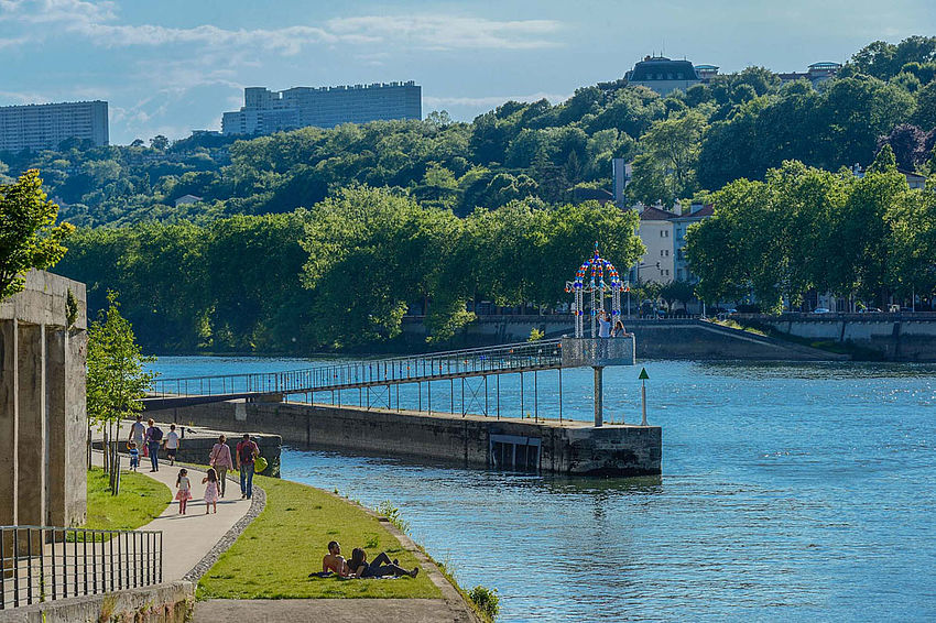 Les rives de Saône, la promenade de l'ancienne écluse