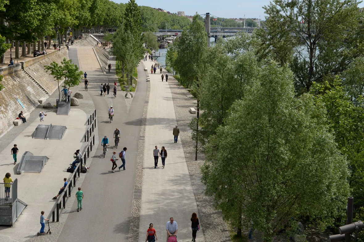 Une photo des Berges du Rhône