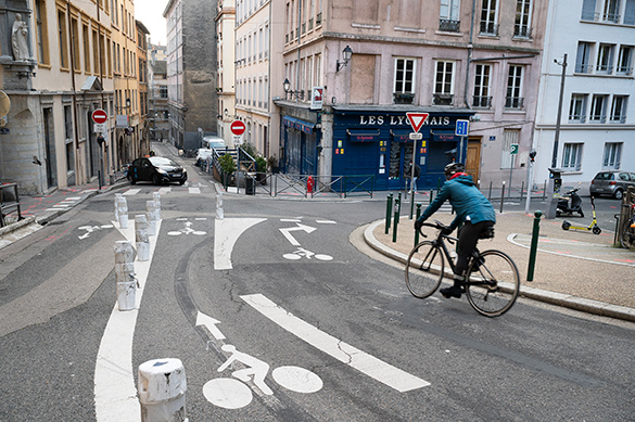 Aménagement cyclable montée du chemin Neuf Lyon 5