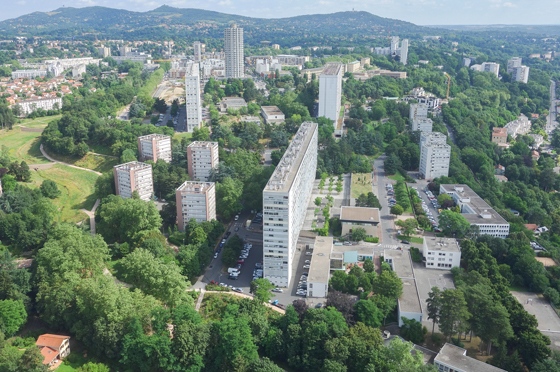 Le secteur du Château borde le parc du Vallon. 